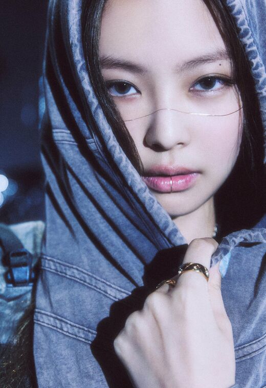 Jennie (제니)