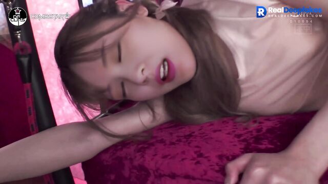 Oily babe - Jeongyeon fast sex with l...