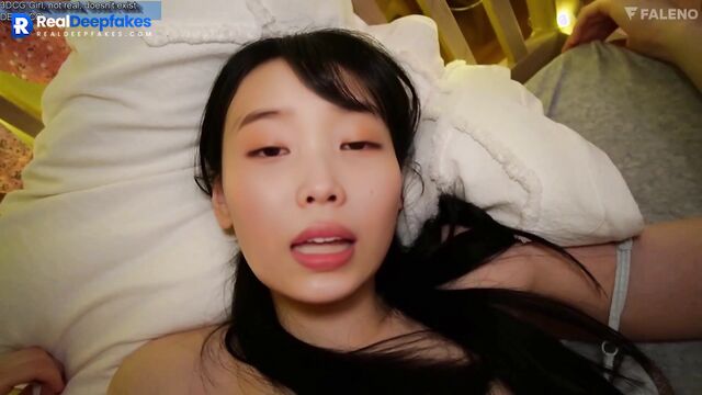 Deepfake IU (아이유) Video from home archive 케이팝 아이돌 어른들의 비디오