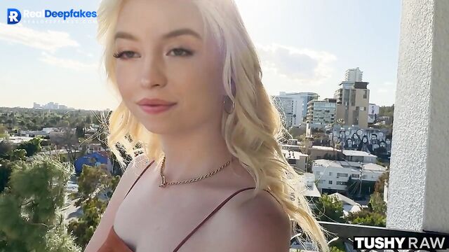 She showed her all charms on the balcony, fake Sydney Sweeney