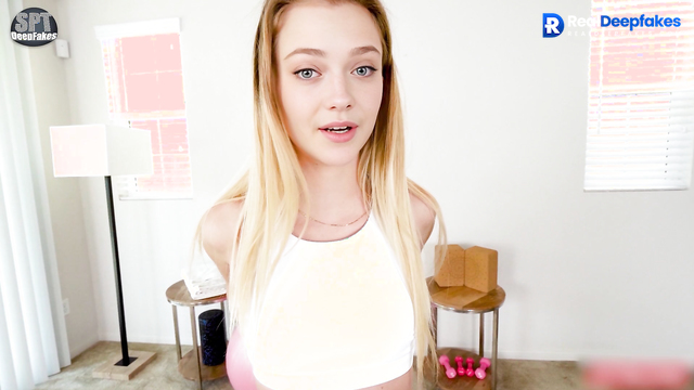 Young and sexy Dakota Fanning playing with your body - fakeapp