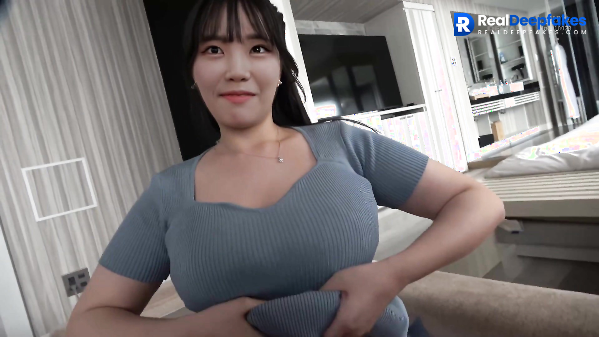 Stranger Wants To Fuck Her Between Huge Tits 우정잉 가짜 포르노 Ai Woo Jung-Ing ⭐  RealDeepfakes