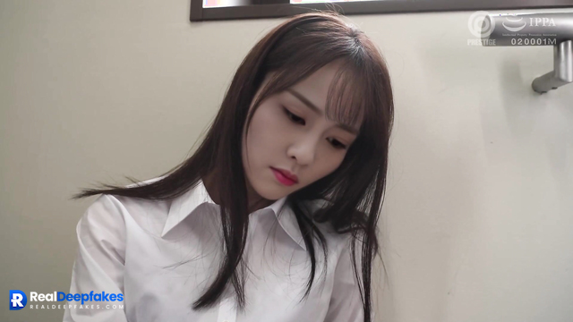 This office slut is ready to suck all...