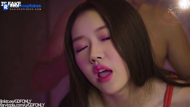 Spontaneous fuck after interview - YooA deepfake porn (유아 오마이걸)