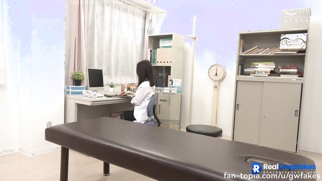 Doctor making professional bowjob - Yujin real fake (안유진 아이브)