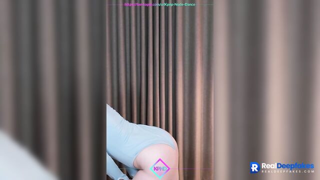 Sexy brunette dances for big money - Taeyeon SNSD fakeapp (태연 가짜 포르노)