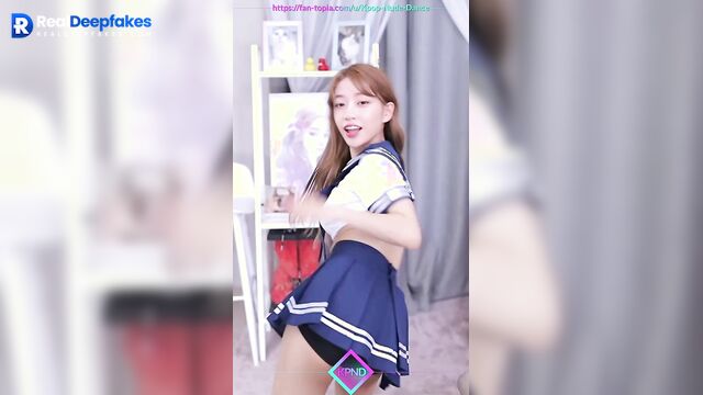 Sexy Yujin loves erotic dances - sex tape (안유진 아이즈원)