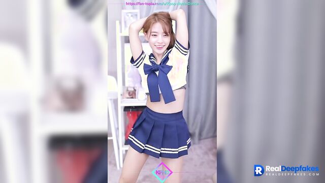 Sexy Yujin loves erotic dances - sex tape (안유진 아이즈원)